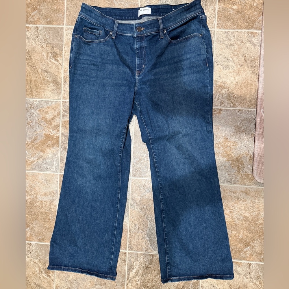 Lane Bryant Signature High-Rise Curvy Fit Boot Cut Women's Blue Jeans
